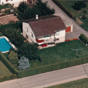 Magnifique villa 5 pièces avec piscine – Le Fey 32, 1510 Moudon