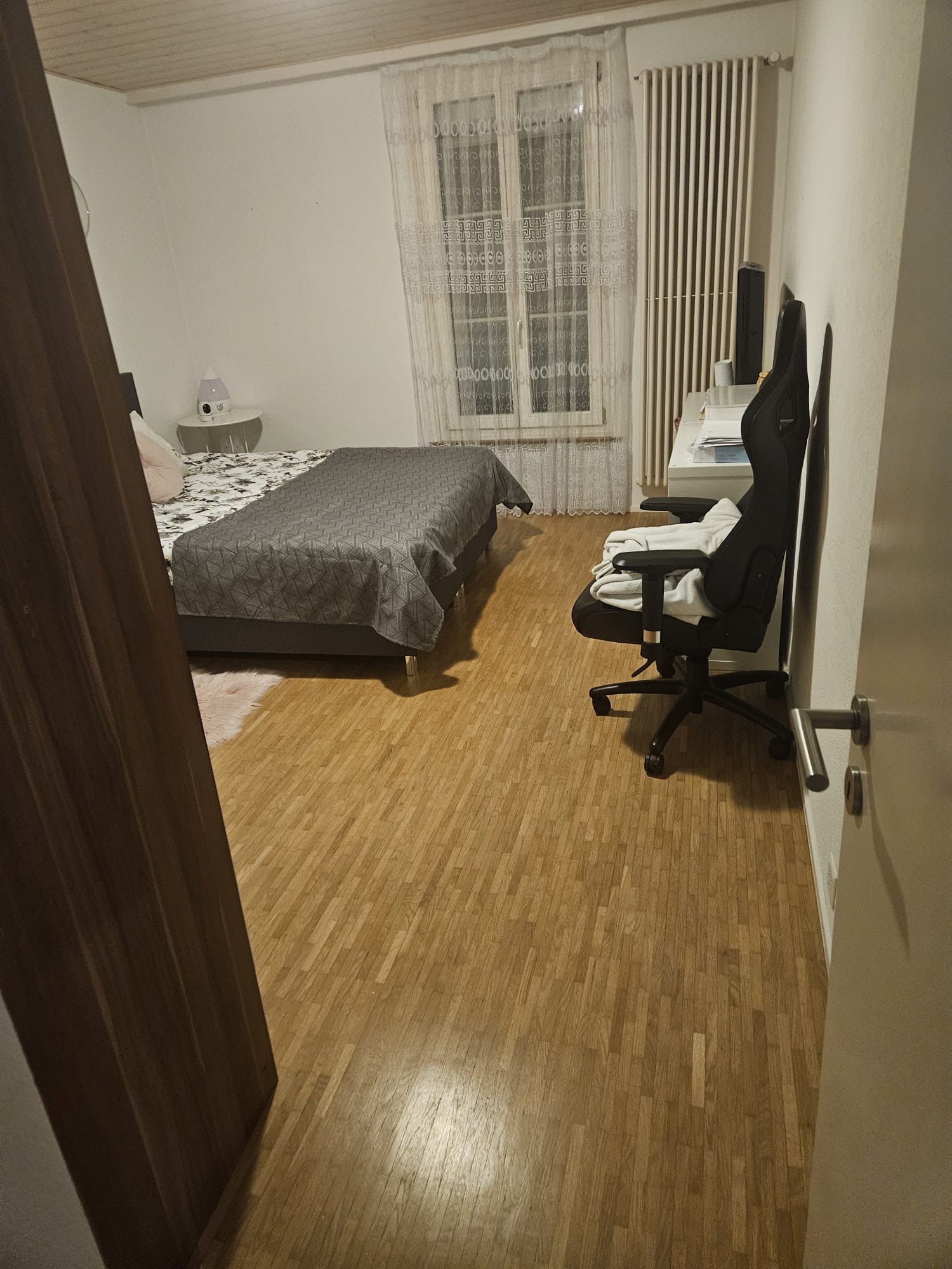 c71ca357-2471-403f-ac1e-b376f6d3d0e3